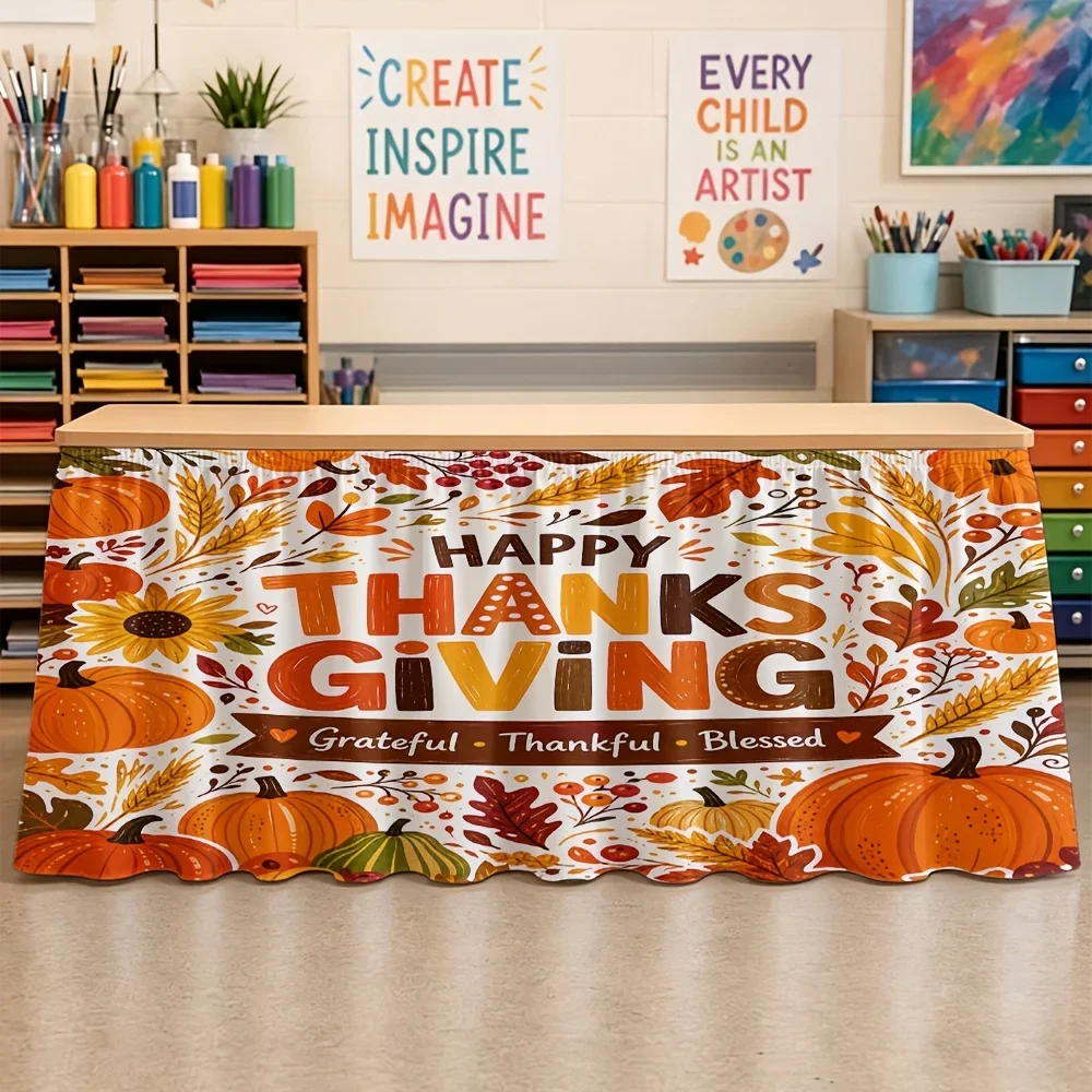Back-to-school season, place a tablecloth, 1-piece lettered, corn leaf and other printed elements.