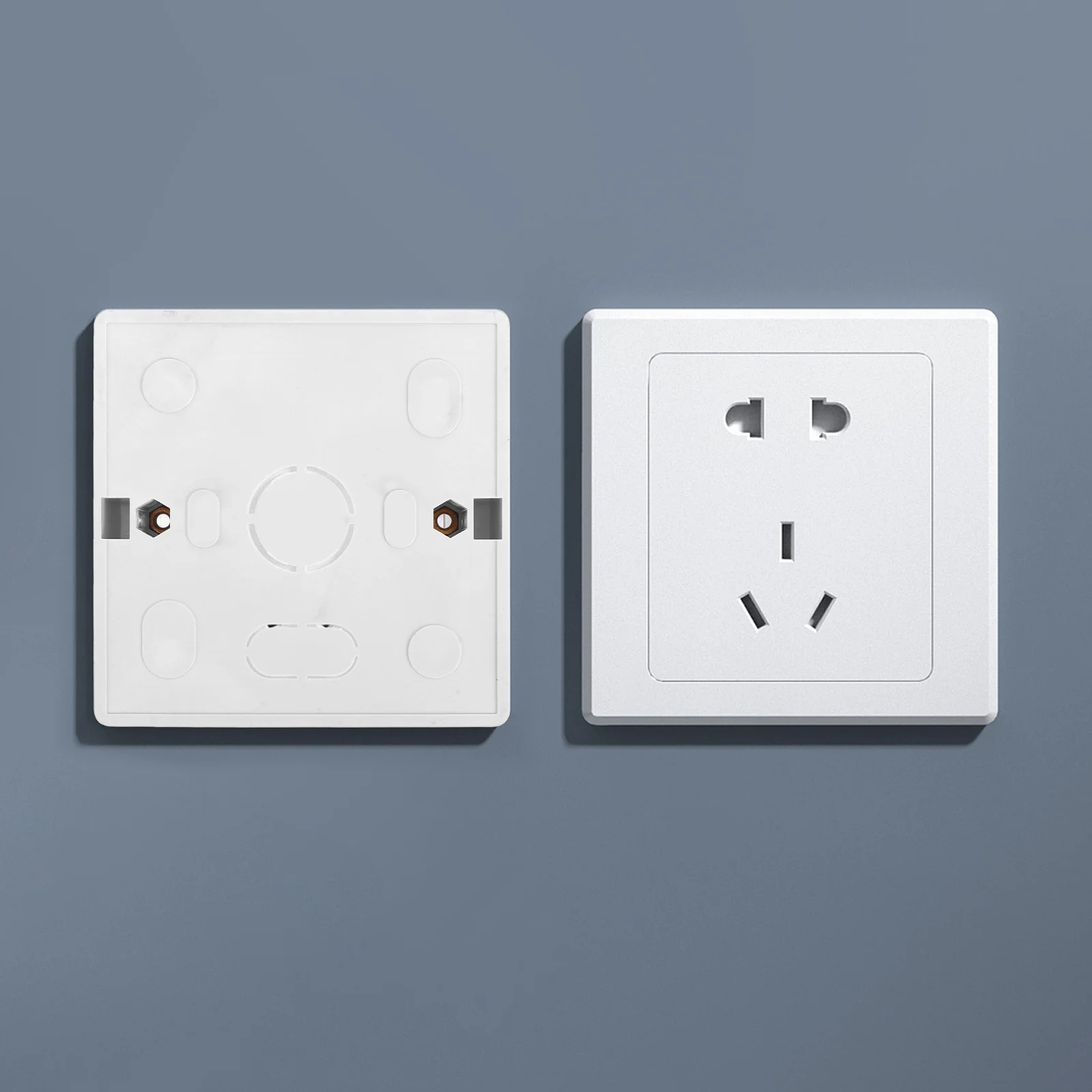 

4Pcs Outdoor Electrical Box Sturdy Durable Easy Install Wall Mounted Junction Box Universal Socket Base Case