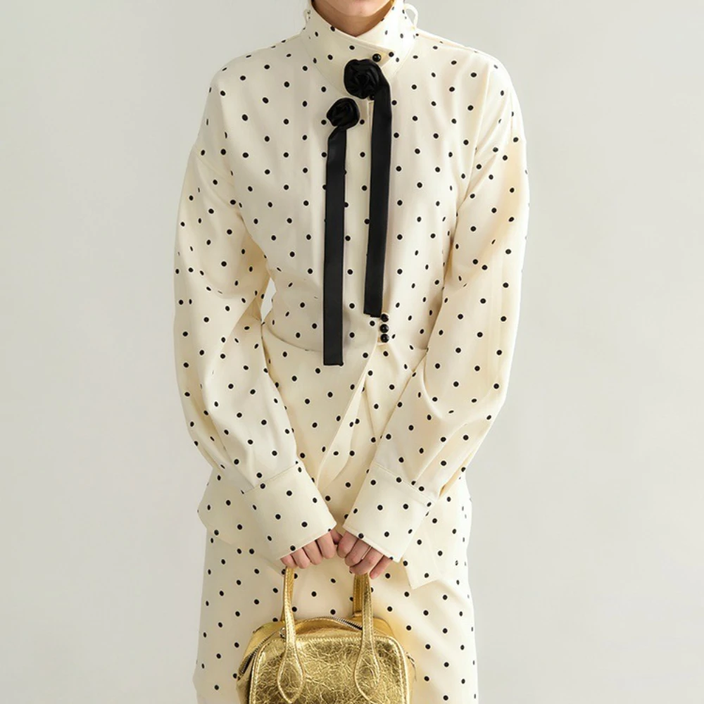 TWOTWINSTYLE Бежевый комплект из двух предметов в горошек, женская куртка с воротником-стойкой и длинными рукавами, модный комплект французской женской юбки