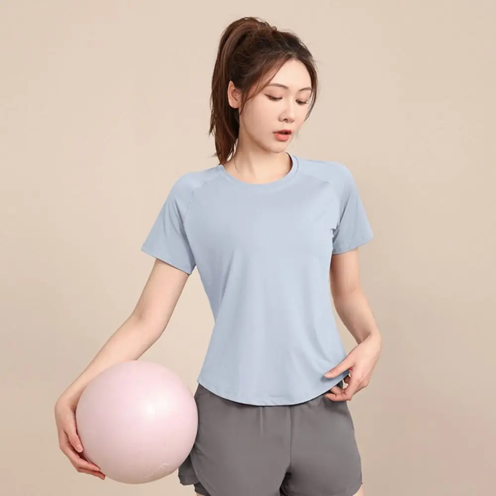 

Профессиональная одежда для бега с короткими рукавами, дышащая ткань, легкая одежда для фитнеса, удобная посадка, быстросохнущий материал