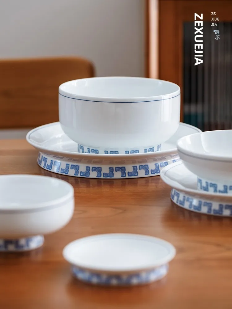 Chinese Style Hand-Painted Blue And White Persimmon Button Pattern Bowl And Plate Set for One Or Two People Dining Utensils Set