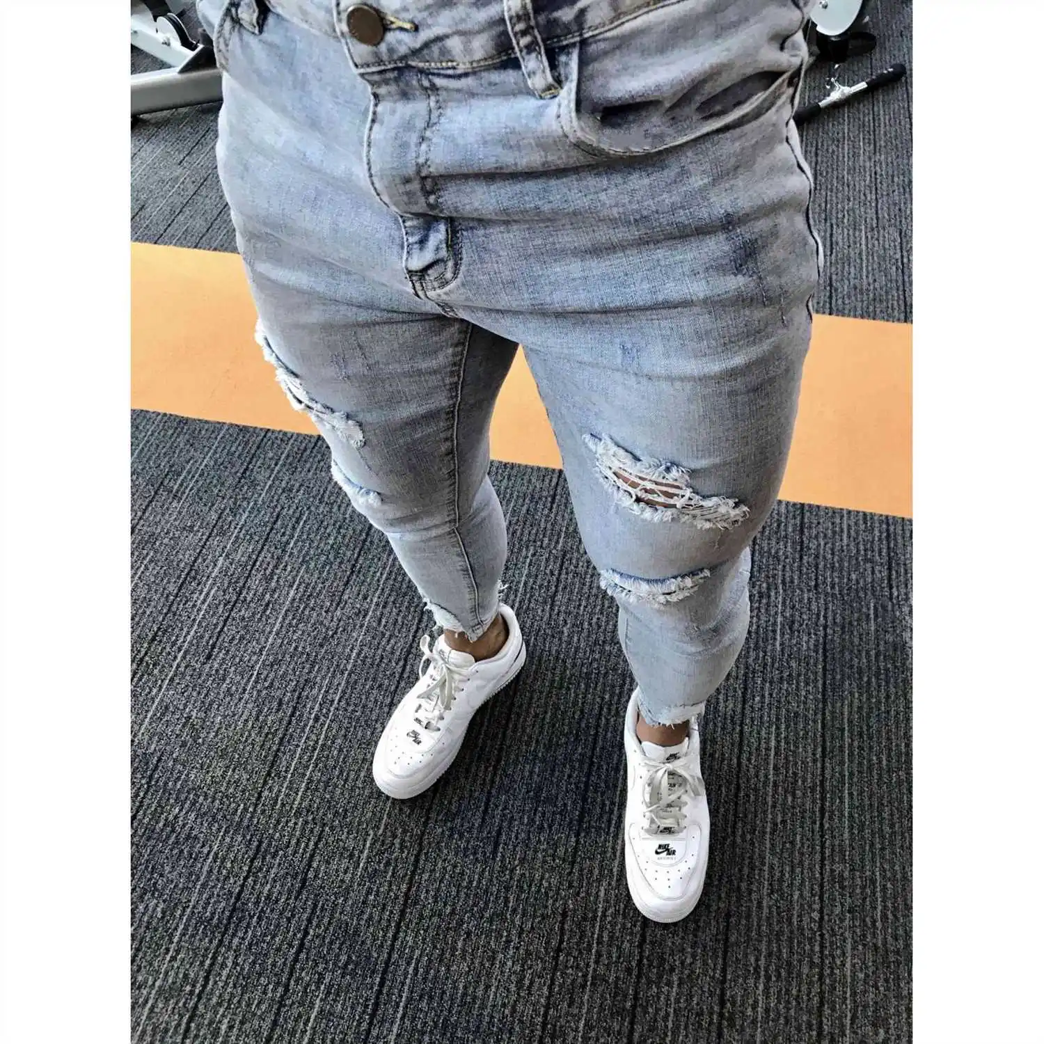 Summer 2026 Squat Fitness Jeans Men's Muscle Casual Trousers Ripped Sweatpants Small Feet Pants High Elasticity Cargo Pants Man