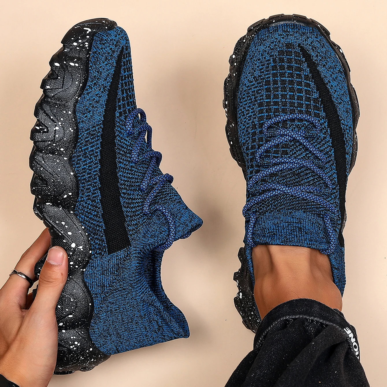 Men's Breathable Knit Sock Sneakers Lightweight Elastic Walking Running Shoes Non-Slip Chunky Rubber Sole Athletic Footwear