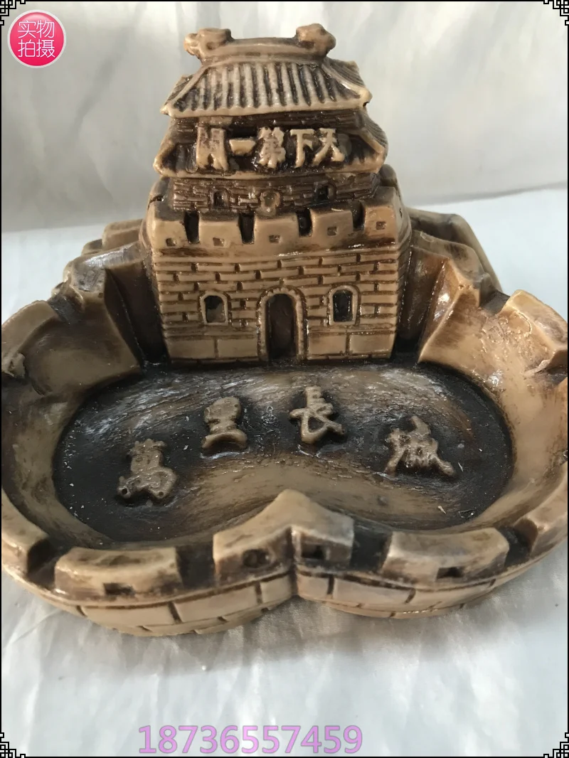 

New product miscellaneous collection old resin Great Wall ashtray craftsmanship home ornaments