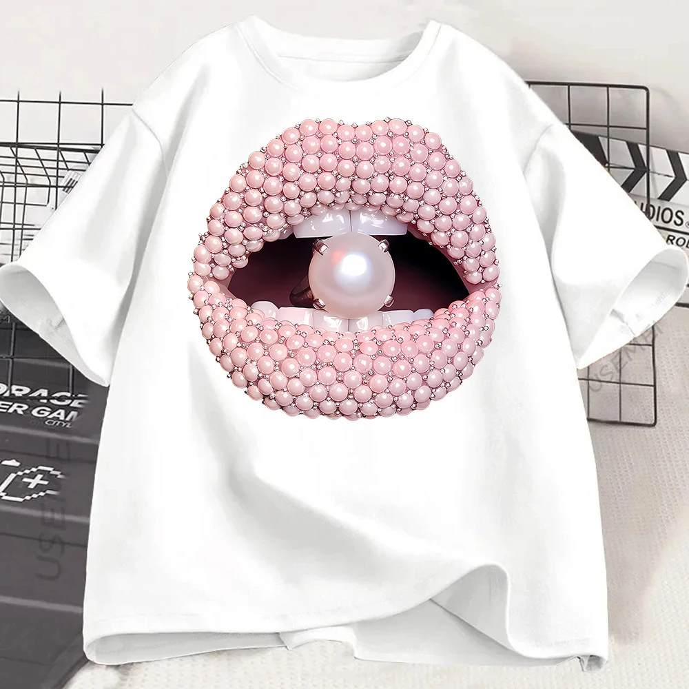 Pink Glitter Lips Graphic Print Tshirt Women'S Clothing Luxurious Makeup T Shirt Haut Femme Aesthetic Clothes T-Shirt Wholesale