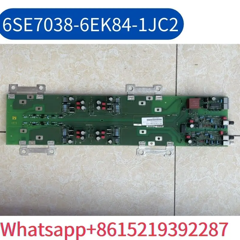 

Б/у 6SE7038-6EK84-1JC2 6SE70 инверторная плата драйвера IGD ТРИГГЕРНАЯ плата протестирована ОК