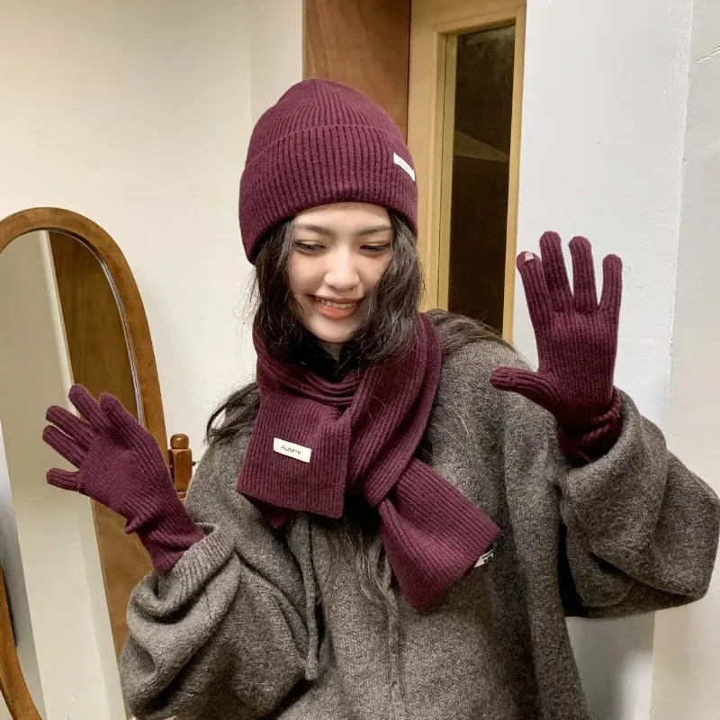 ชุดผ้าพันคอไหมพรมสำหรับฤดูหนาว ผู้หญิง สีพื้น หมวก ผ้าพันคอ ถุงมือ ชุดสามชิ้นสำหรับผู้ใหญ่ กันลม แฟชั่น ชุดผ้าพันคอและหมวกสำหรับผู้หญิง