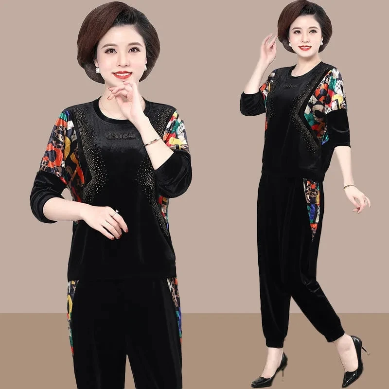 Autumn  sportswear Womens Suits Gold Velvet Sports Suit Middle-Aged Elderly Mom Crew Neck T-Shirt Harem Pants 2 Piece Set