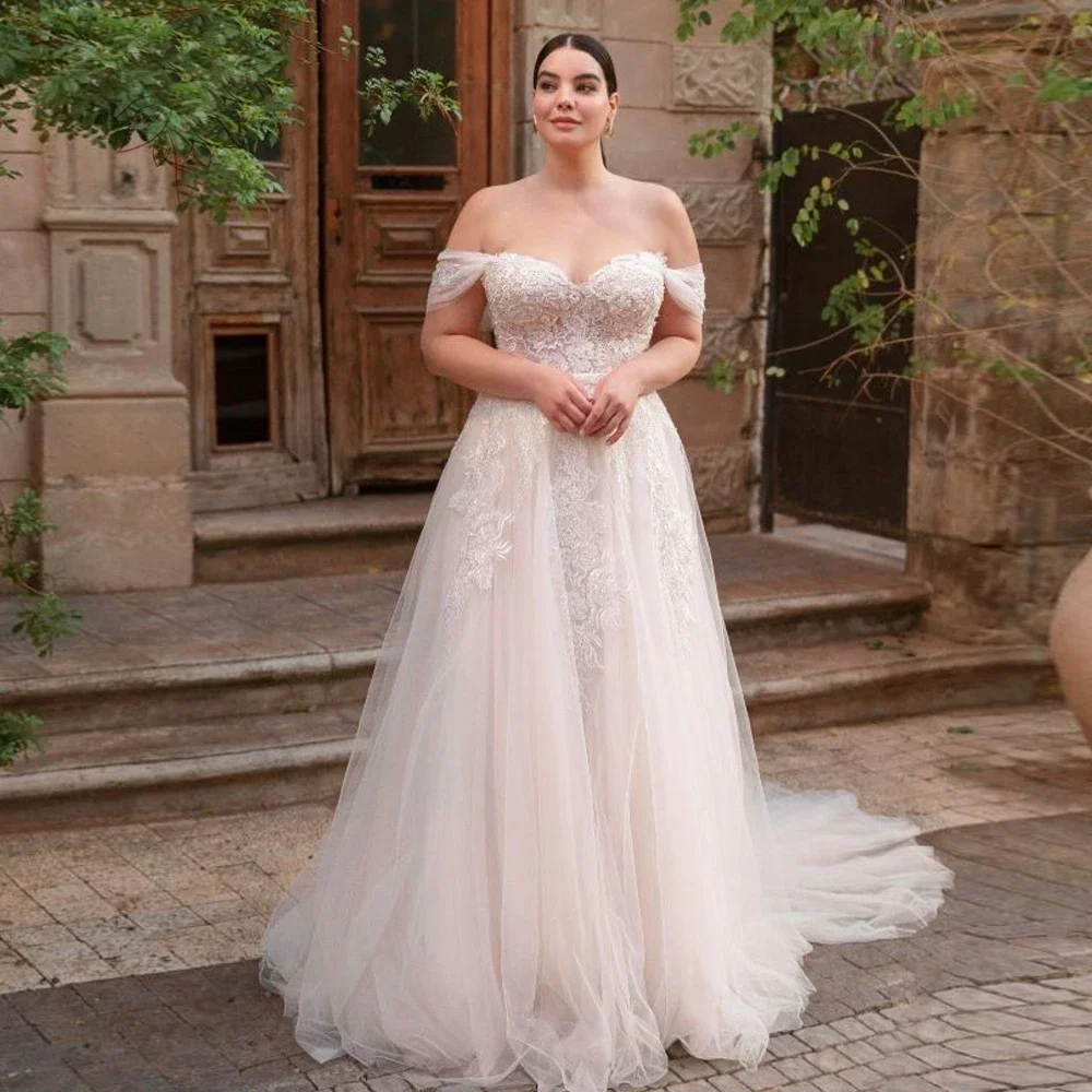 فساتين زفاف Flavinke كلاسيكية مخصصة بدون أكتاف على شكل حرف a 2025 رقبة على شكل قلب فساتين العروس مزينة بالتول رداء De Mariee