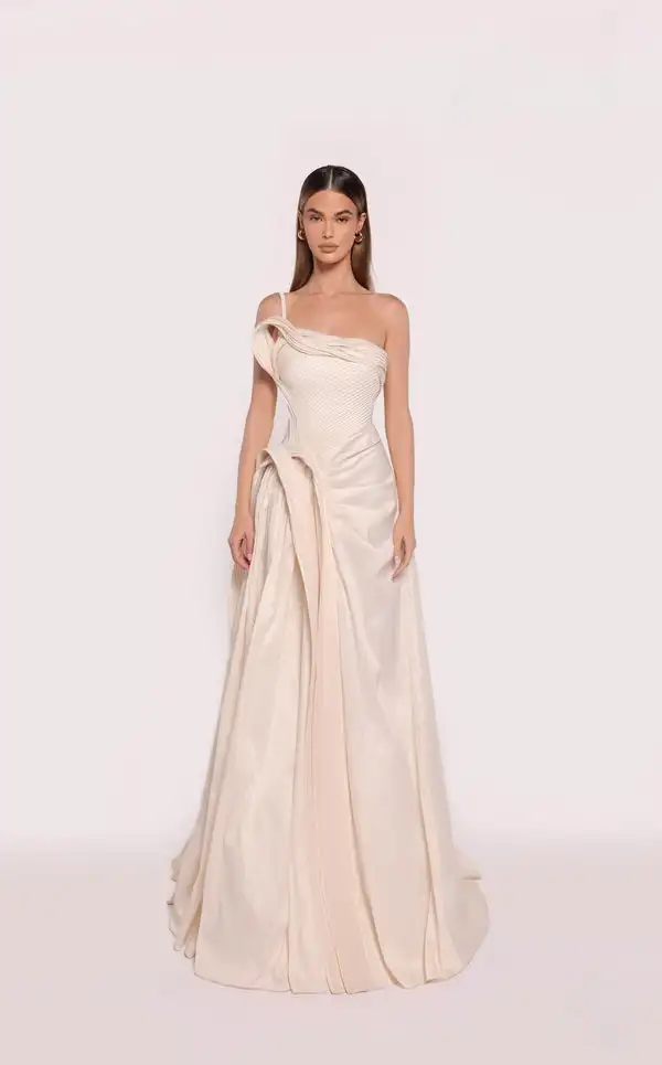 

Customized Simple Charmeuse Criss-Cross Pleat A-line Spaghetti strap Long Dresses Bespoke Occasion Dresses Fashion High quality