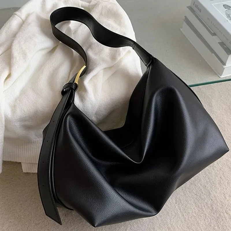 Half-Moon Small Shoulder Underarm Bags Vintage Crossbody Bag PU Leather Ladies Armpit Bags Ladies Shopping Handbag and Purse