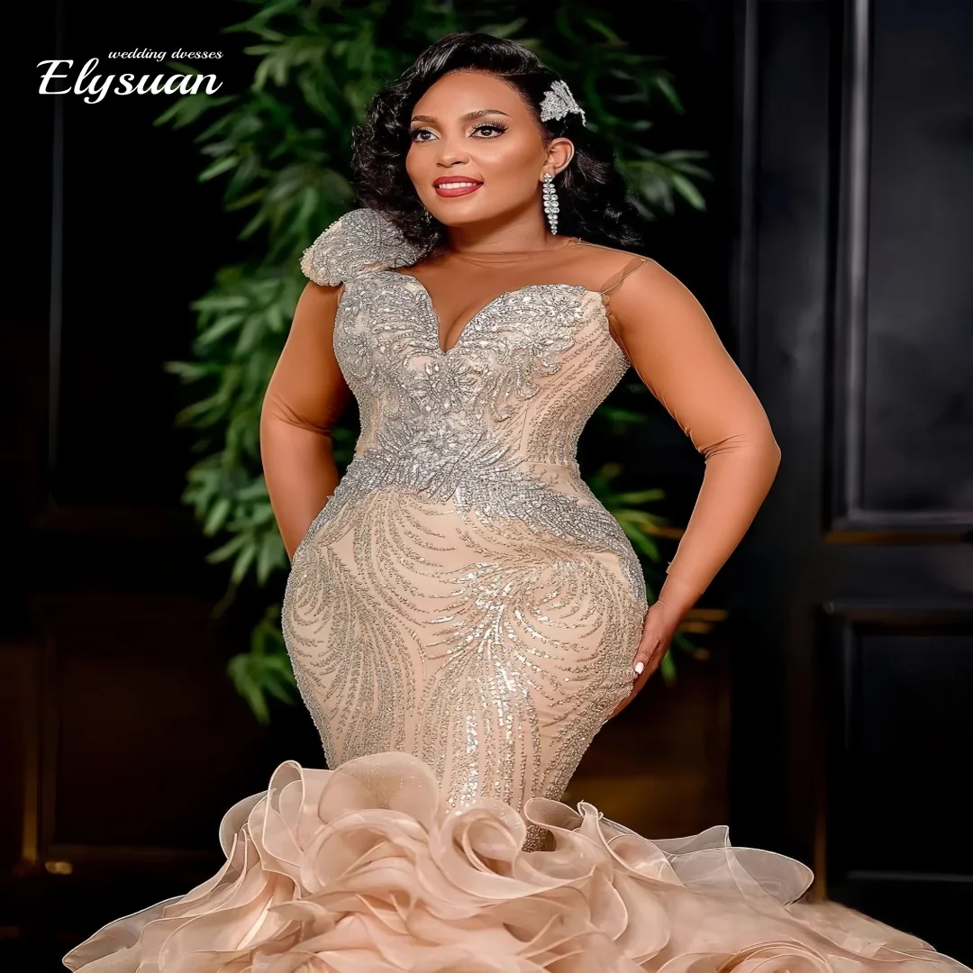 Customized African Mermaid Wedding Dress Bridal Gowns For Bride Sheer Neck Illusion Long Sleeves Appliqued Plus Size