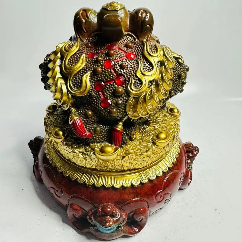 Large toad craftwork attracting wealth treasures, suitable for decoration in companies, restaurants, hotels, shops, and