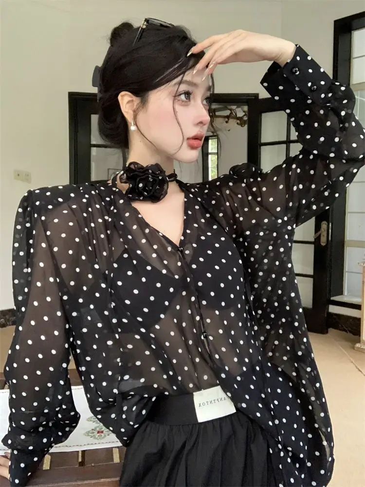 

Korea Sun Protection Shirt New Set Trendy Temperament Age Reducing Western Style V-Neck Perspective Polka Dot Shirt Top