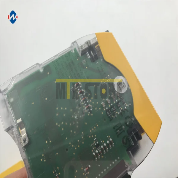 

1 шт. новое 772101 M 1b реле безопасности совершенно новое оригинальное точечное Plc