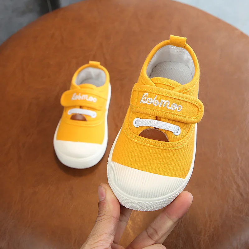 Sepatu kanvas anak Tenis musim gugur sol lembut sepatu kain antiselip sepatu olahraga kasual sepatu perempuan pelajar semua cocok sepatu anak-anak Zapatillas