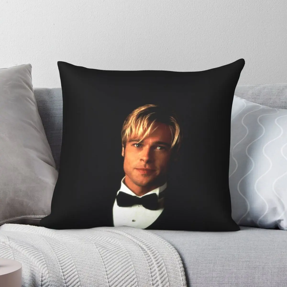 

Молодежный популярный чехол для подушки Брэд Питт, полиэстеровый льняной бархатный чехол с принтом на молнии, декоративная подушка, чехол размером 45x45