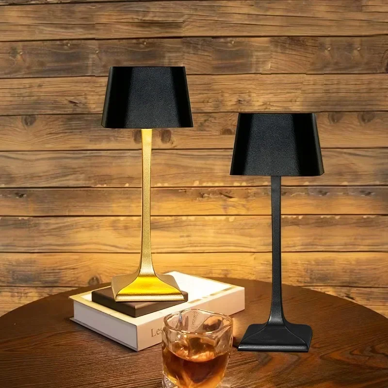 LED Modern Minimalist Quadrilateral Night Light with USB Charging Port for Bedroom Study Diningroom Desktop Decoration Desk Lamp