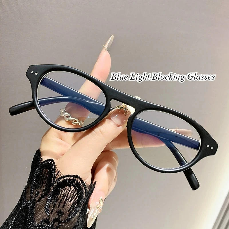 Blaulichtblockierende Brille – flache Gläser im koreanischen Stil, leichter Retro-Rahmen für den täglichen Gebrauch und Studenten 2025, Brillen