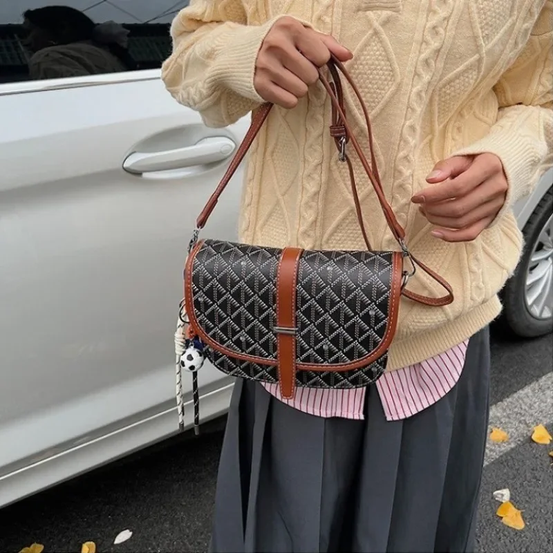 نموذج جديد كلاسيكي إبداعي في عام 2025 للاستخدام اليومي للعمل على طراز الحرم الجامعي حقيبة كروس عصرية رائعة للنساء #2