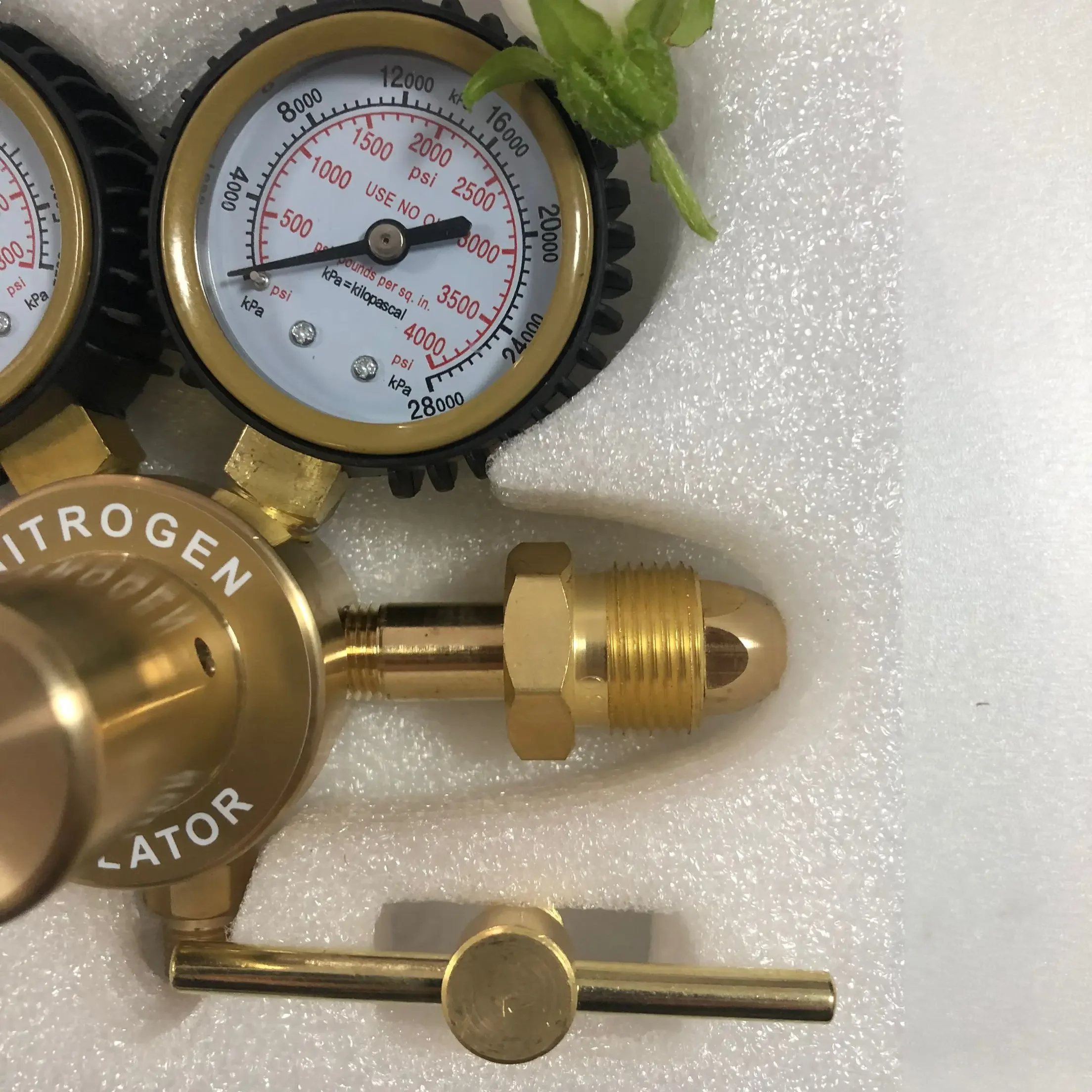 Imagem -04 - Pressão Nitrogênio Pressão Redutor Todo o Cobre Estilo Americano Válvula Redutora Hx-d0033 Alta