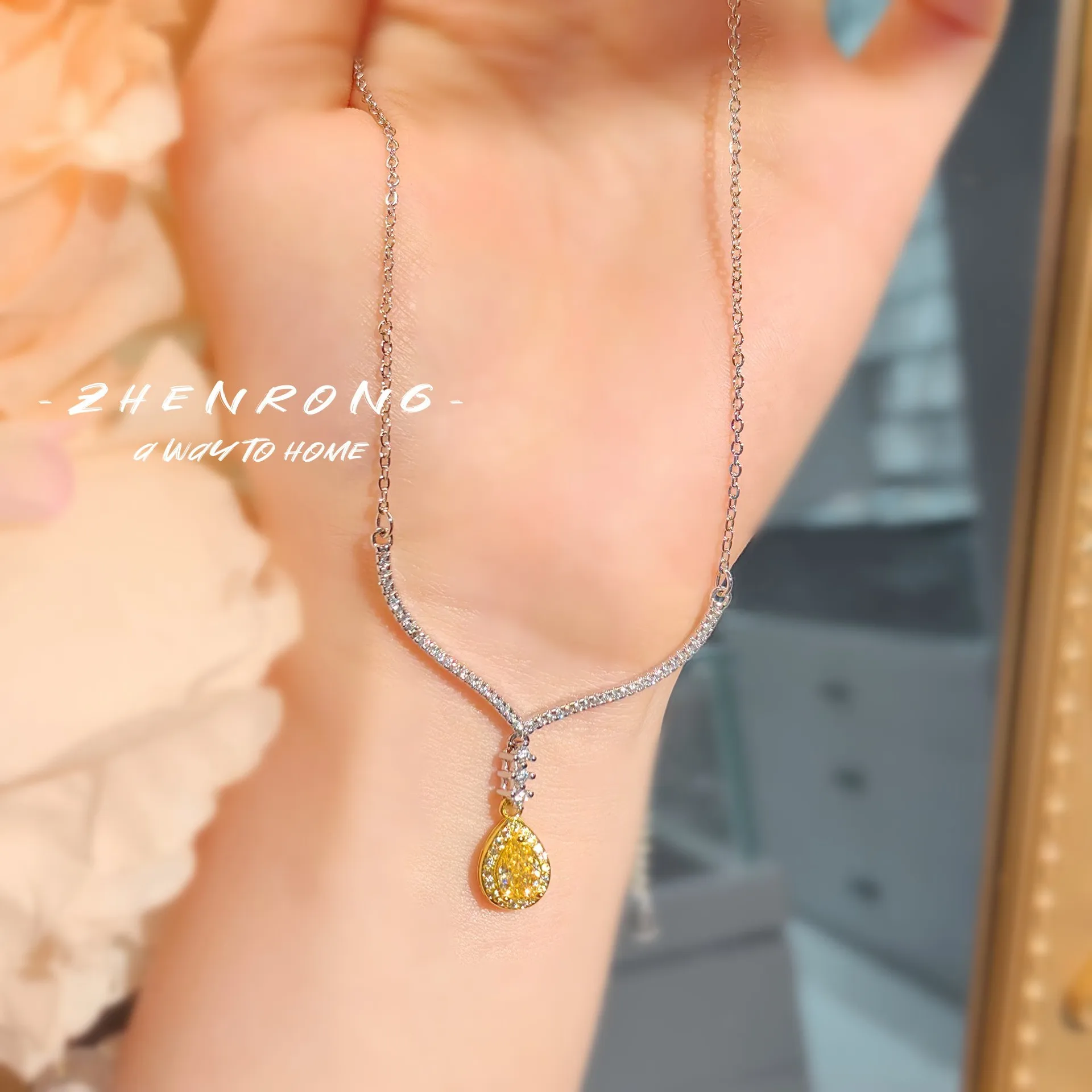 Pear Natural Yellow Citrine 925 Sterling Silver V Shape Pendant Necklace for Women Waterdrop Gemstone Jewelry Choker de Prata