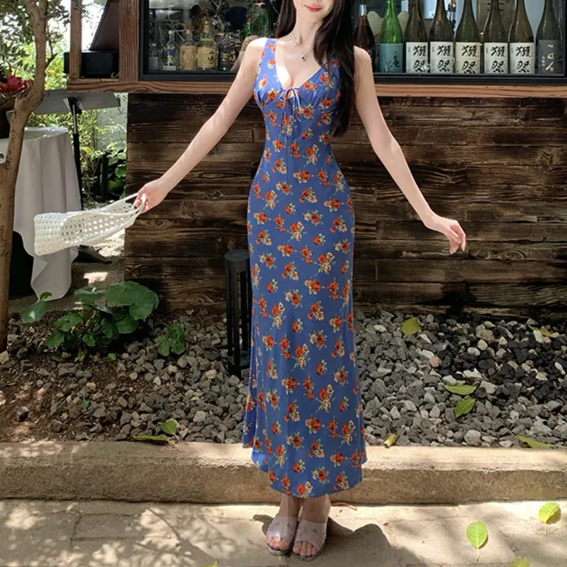 HKSH Summer New Women Chic Fashion Vacation Style Sweet V-neck Waist-cinching Slimming Sleeveless Floral Strap Long Dress HK5861