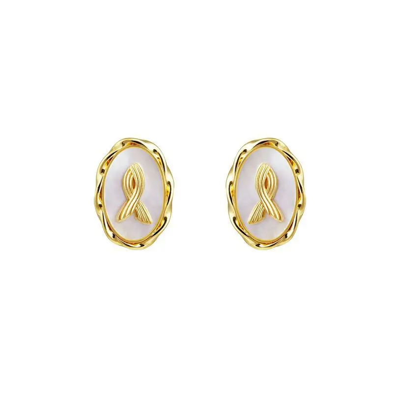 Vintage palace style white mother-of-pearl earrings fashion light luxury stud earring for party wedding occasion fine jewelry