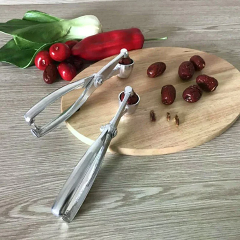 18CM Cherry Fruit Kitchen Pitter Remover Olive Corer Remove Pit Tool Seed Gadge Fruit and Vegetable Kitchen Tools Nutcracker 1PC