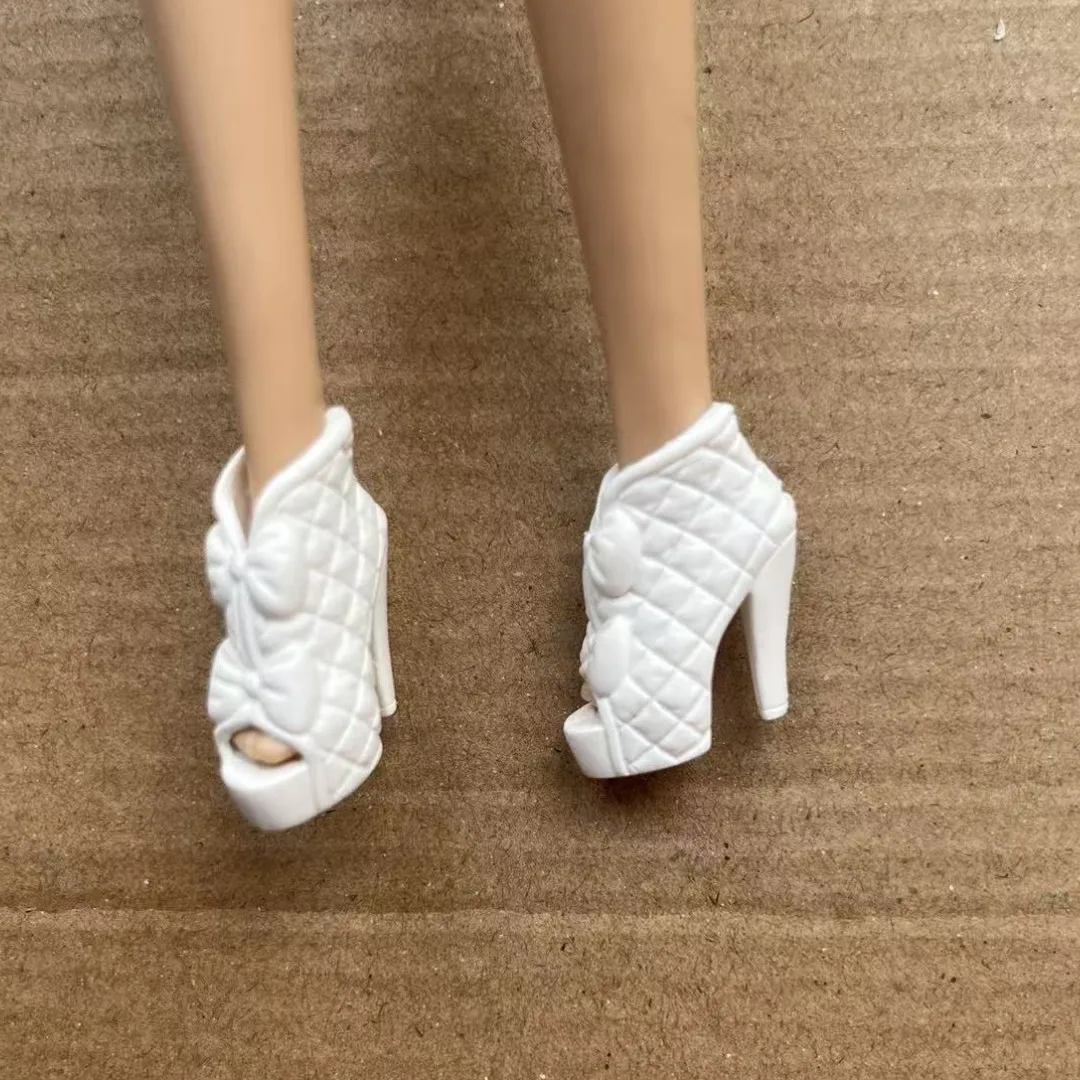 1/6 Sandali per bambole femminili Scarpe con tacco alto Accessorio originale per la parte di medicazione del supermodelo delle bambole della principessa