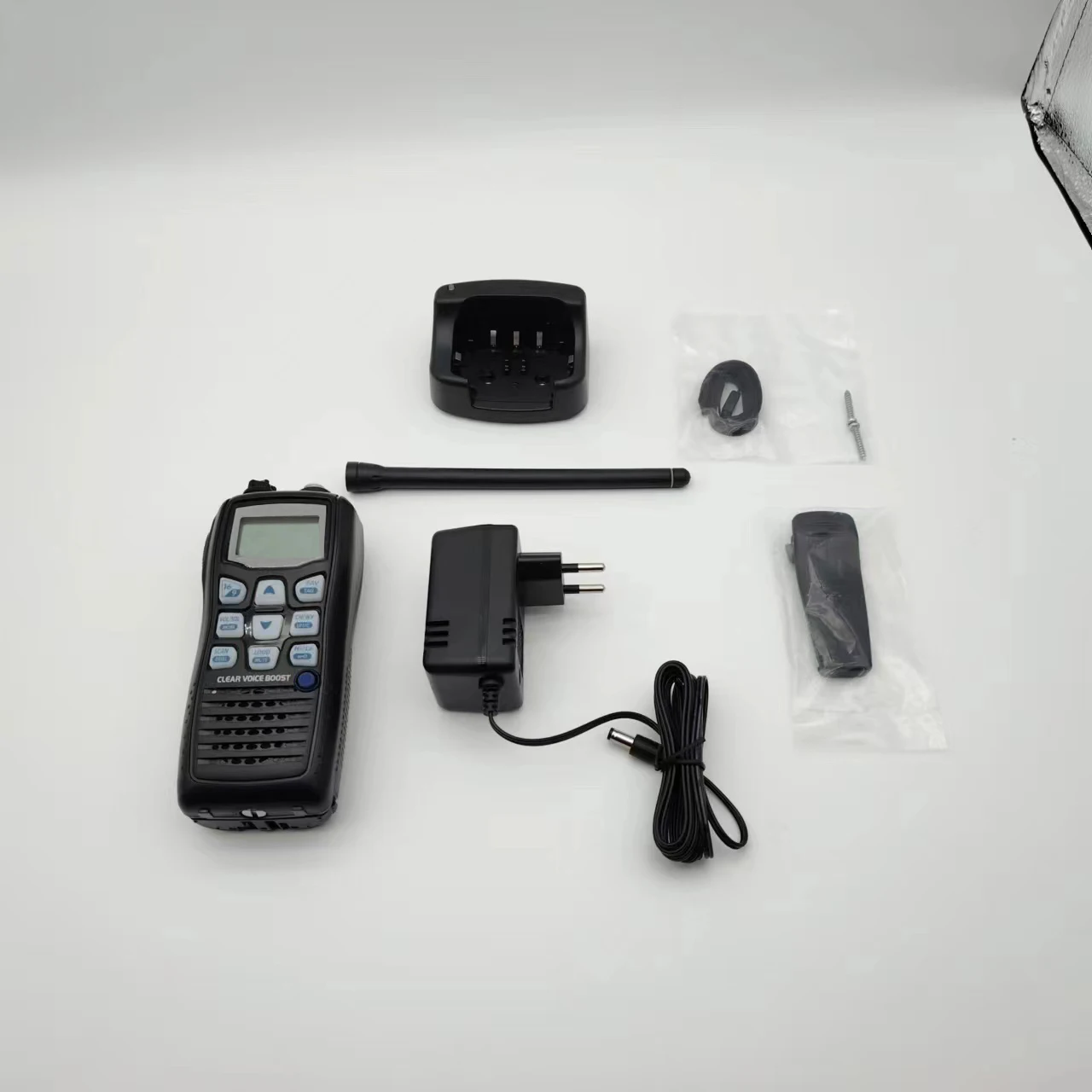 IC-M36 Marine Walkie Talkie Portable Two Way VHF Walkie Talkie 5KM Waterproof Handheld Transceiver Analog 5W Radio ICO-M36