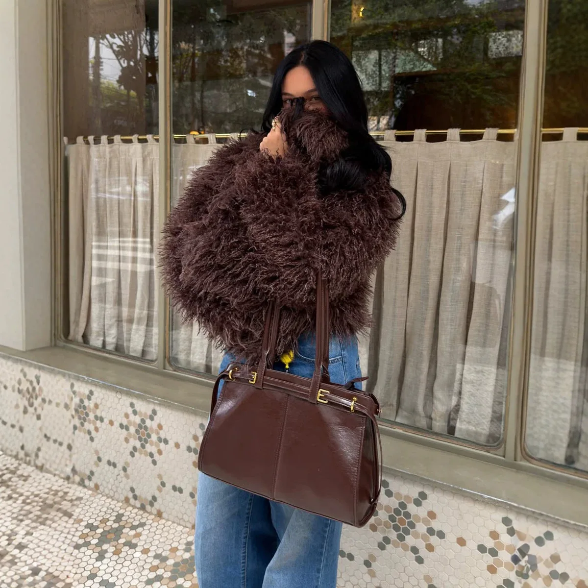 2025 Winter Lulicore Fashion Brown Faux Fur Coat Women Chic Autumn Warm Fluffy Sheep Fur Jacket Big Fur Collar Overcoat
