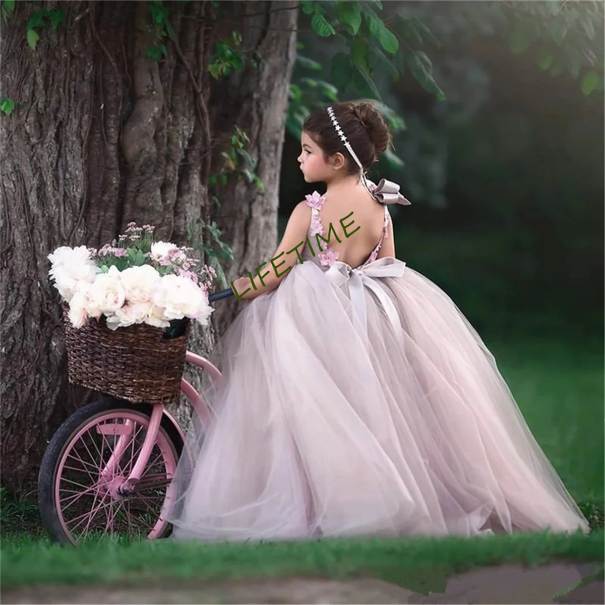 

Tulle Princess Puffy Flower Girl Dress for Kids Wedding Party Brithday Pageant Dresses Summer Floor Length Backless Ball Gown