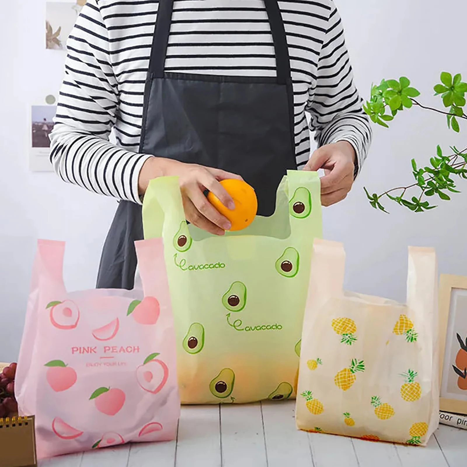 25pcs Strawberry Plastic Bags Pink Grocery Shopping Bag Restaurants Convenience Store,Recyclable T Shirt Bags For Small Business