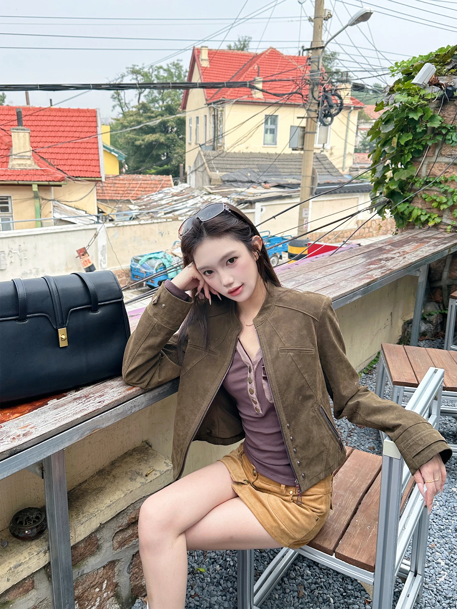 Jaqueta Feminina de Couro Retrô com Zíper, Design Original, Nova Coleção Outono Inverno, Ajuste Slim, Comprimento Curto, Moda Jovem