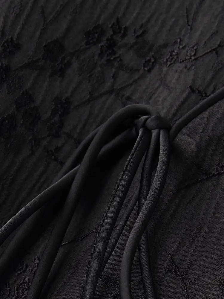 سترة جاكار سوداء برباط للنساء بأكمام طويلة وفضفاضة على الطراز الصيني معاطف كبيرة الحجم