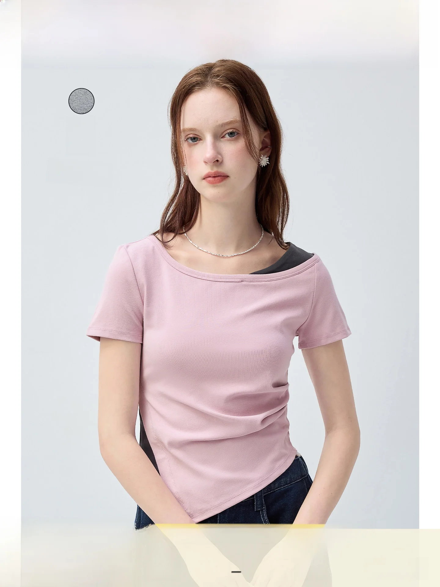 

plus Size Women's T-Shirt Shoulder Baring Short Sleeve Slimming Waist Design Summer New Style Micro Plump MM Top Commute Style