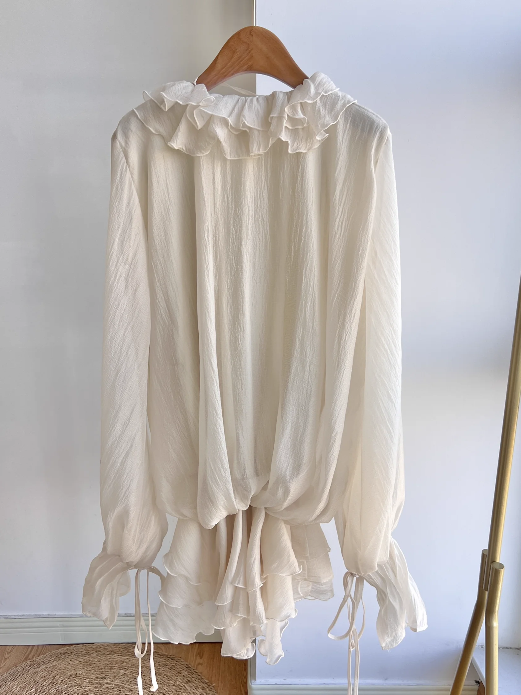 Babados em camadas vestido de férias feminino 3d flor decoração com decote em v lanterna manga moda senhoras mini robe