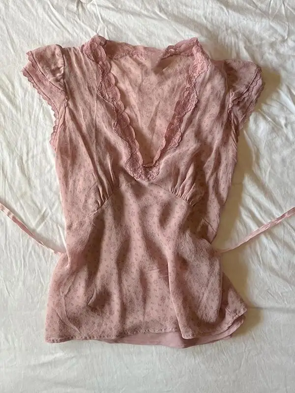 

Chayue Weiyun Original Unique Vintage Pink V-ne Floral irt Women's Design Slimming Top Korean Sle Commute Faion