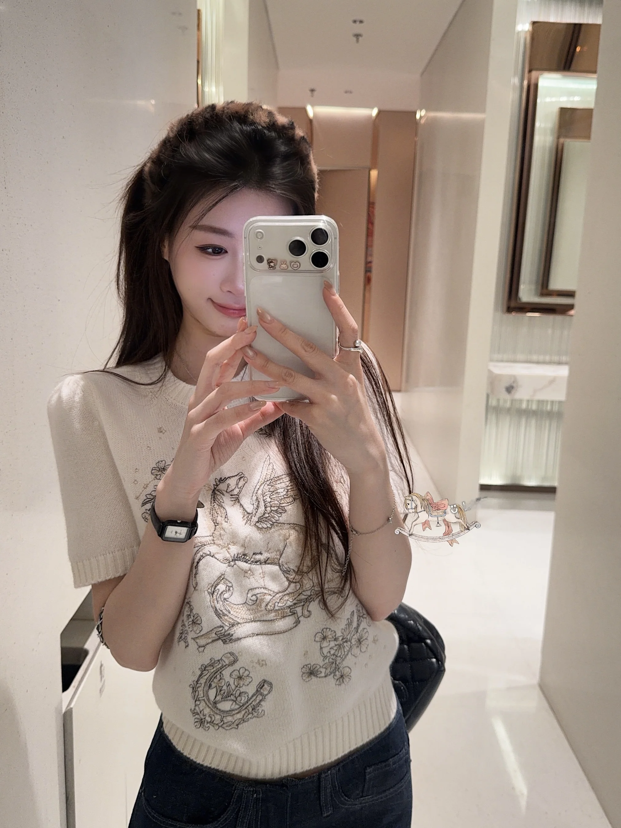 

Women's Short Sleeve Embroidered Knitwear Slim Fit Design Summer Top Milk White New Style Korean Version Commute Style