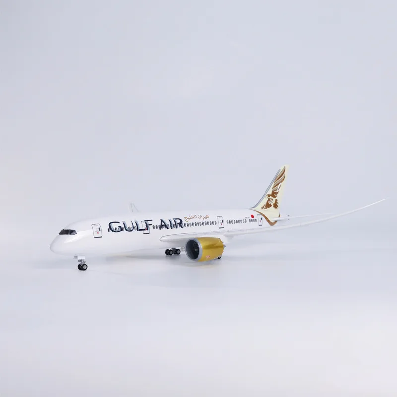 2024 New 1/130 Scale Gulf Air B787 Airline Airplane Diecast Resin Model Dreamliner Aircraft Plane Collection Decoration Gifts