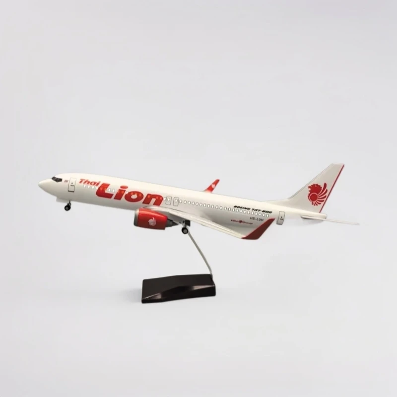 B737 Lion Air 47CM Large Scale Diecast Resin Airplane Model Kit With Stand For Aviation Enthusiast Gift Or Display Collection