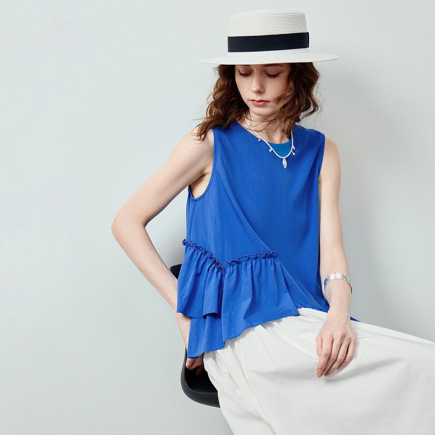 TOYOUTH Women Sleeveless Blouse Shirt 2026 Summer New Crew Neck Asymmetric Pullover Tank Tops - view 3