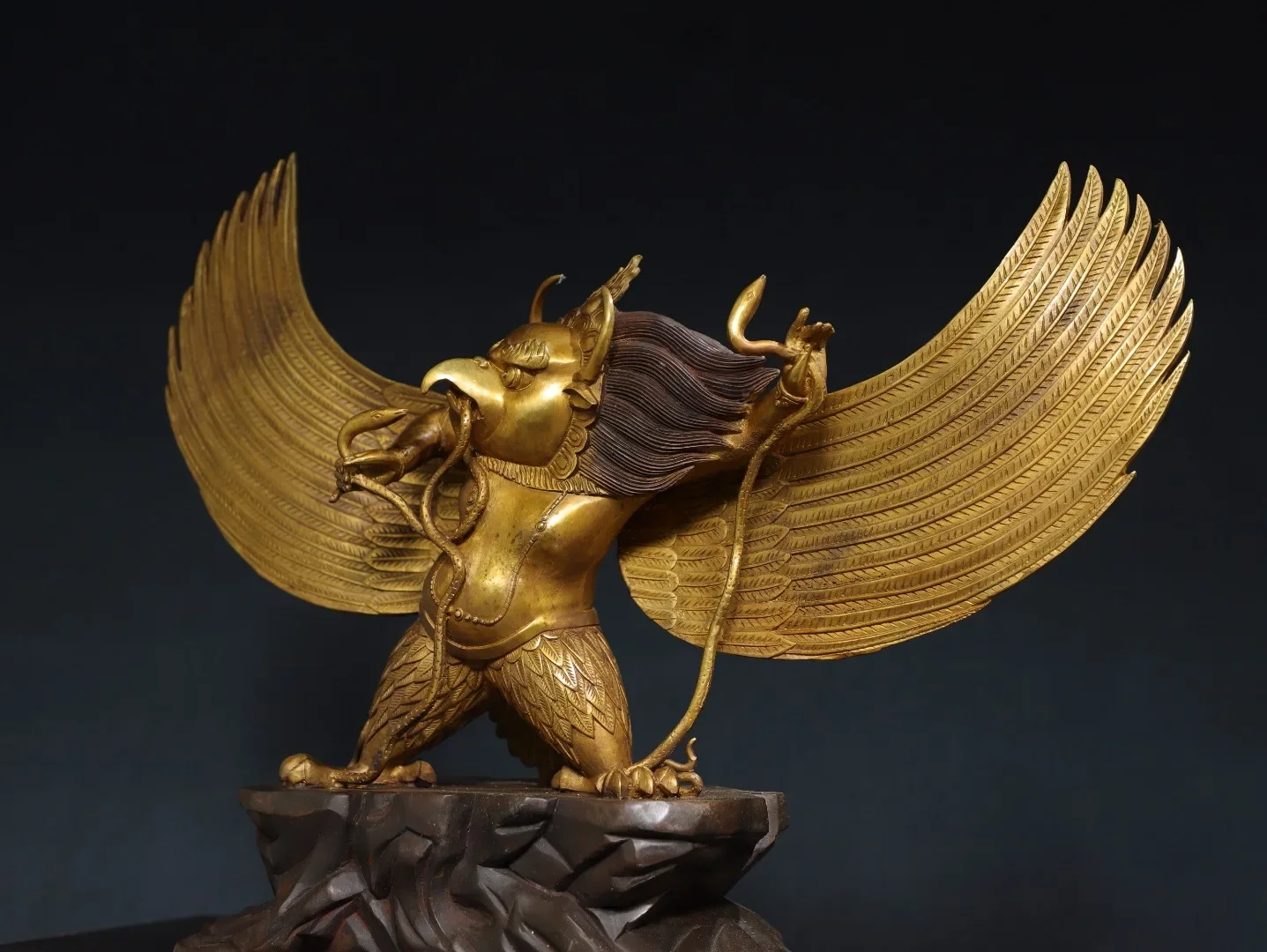 

24"Old Xizang Folk Collection Old Bronze Cinnabar Gilded GARUDA SupannaGaruda Dhwaja Dharma Protector Buddha Worship Hall