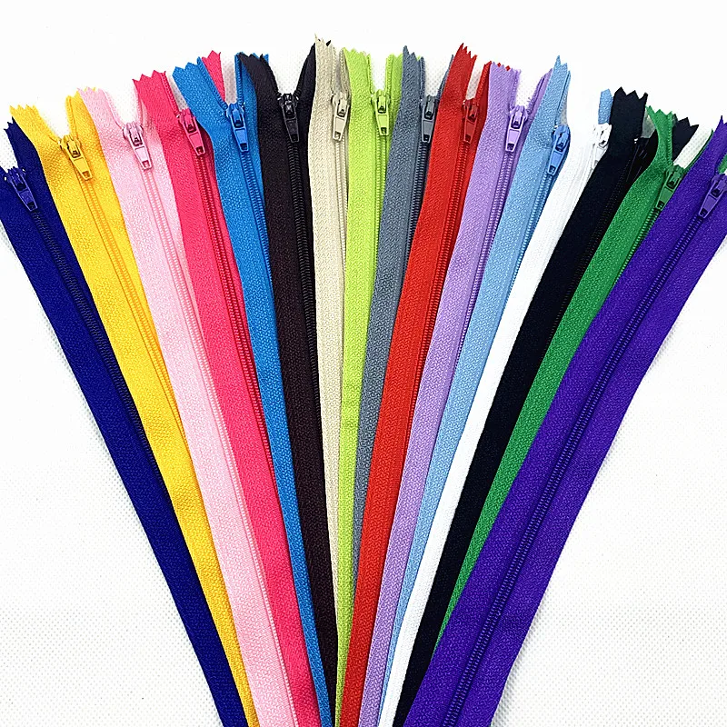 50 Stück 3 #   (4-24 Zoll) Gemischte 10-60CM geschlossene Nylon-Spiralreißverschlüsse für den Schneiderei-Nähprozess, mehrfarbig