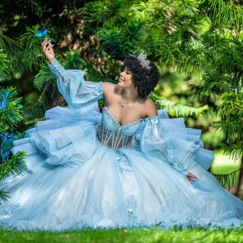 Aqua bleu Quinceanera robe hors épaule dentelle superposition cristal fleur décalcomanie longue queue robes de 15 Quinceanera ﻿ Personnaliser