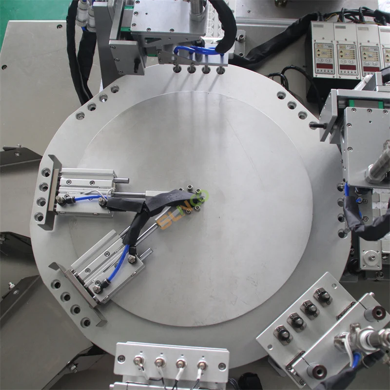 캡 라이너 기계 PE 폼 캡 라이너 기계 캡 조립 기계