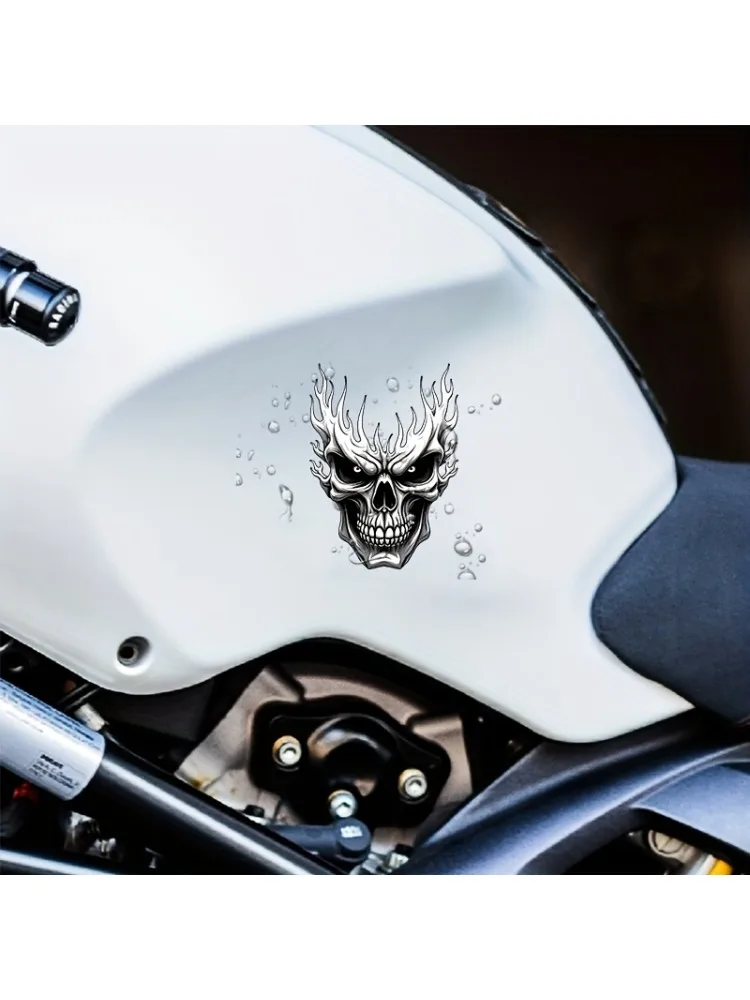 1 Stück Flammenschädel wasserdichter Vinyl-Aufkleber für Auto, Motorrad, Helm, Fensteraufkleber