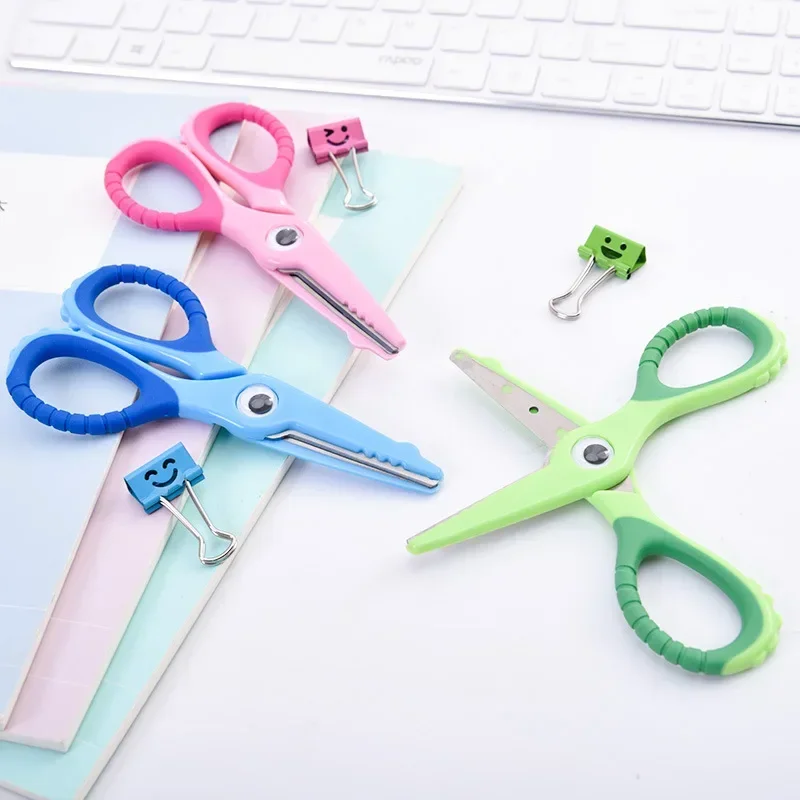 1 Uds. 6071 tijeras de seguridad de encaje de cabeza redonda de cocodrilo de dibujos animados para niños son adecuadas para que los estudiantes bricolaje a mano