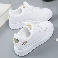 Women Casual Shoes Spring Autumn Sneakers Fashion White Breathable Embroidered Flower Lace-Up Tennis shoes